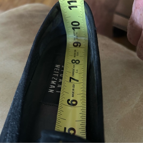 STUART WEITZMAN
SUEDE LOAFERS - Picture 6 of 7